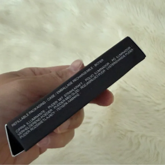 NARS Light Reflecting Luminizing Powder new in box - Picture 2 of 6